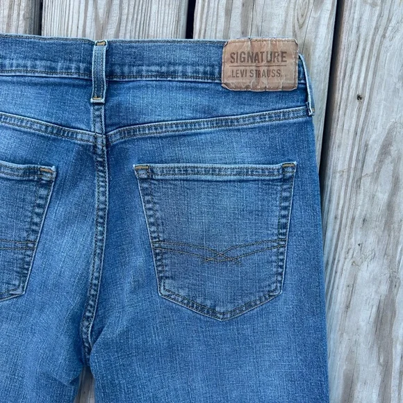 Signature By Levi Strauss‎ Men's Straight Flex Jeans W32xL32 Medium Wash Classic - Picture 10 of 13